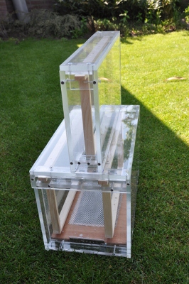 Bijen kast 005 (266x400).jpg